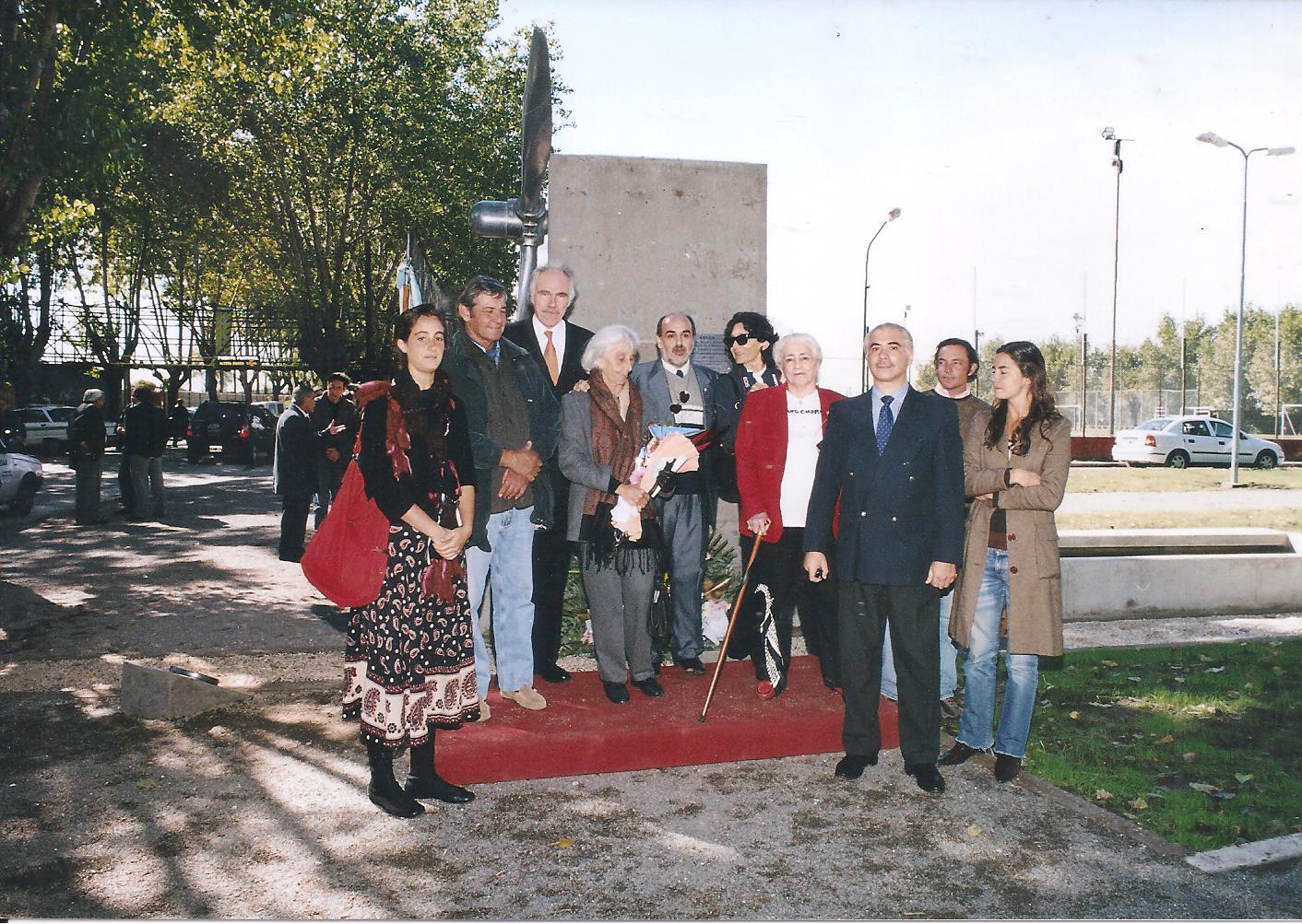 Monumento Almonacid-V.Lopez 21.06.2006 (26)