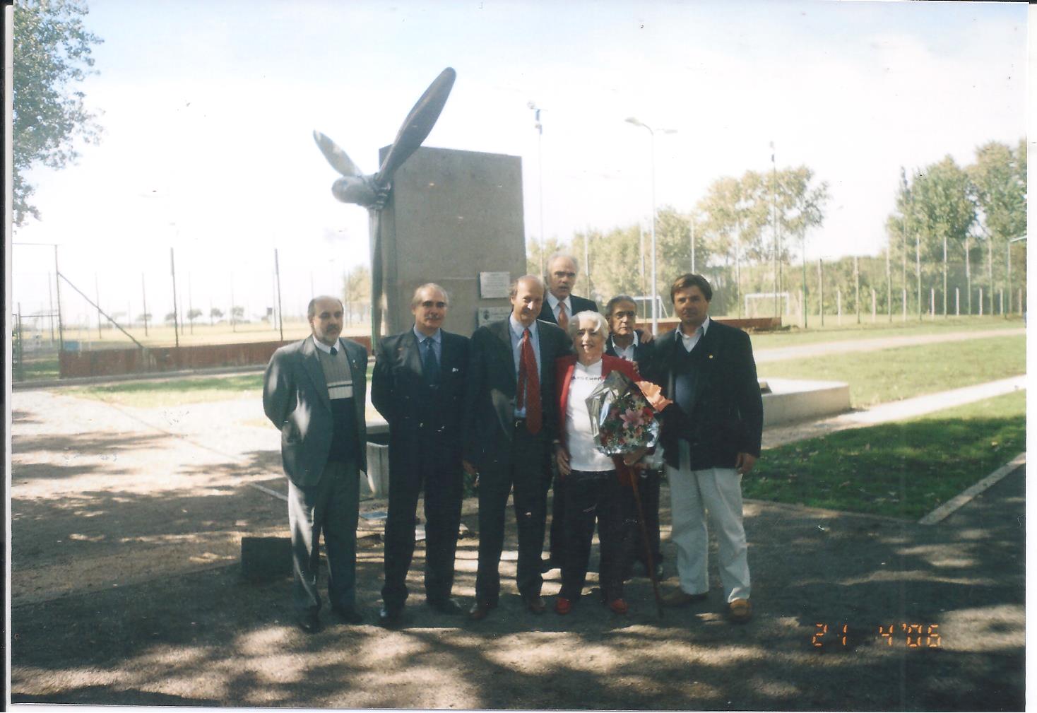 Monumento Almonacid-V.Lopez 21.06.2006 (28)