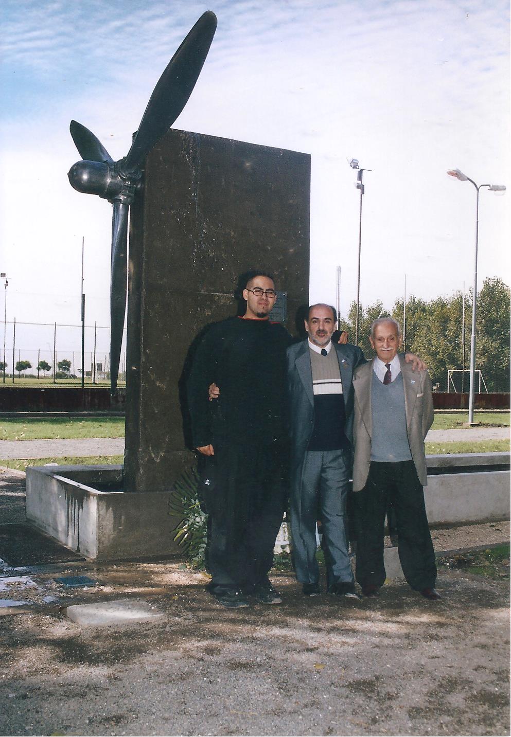 Monumento Almonacid-V.Lopez 21.06.2006 (33)