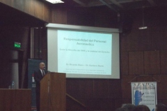 Dr. Gustavo Marón